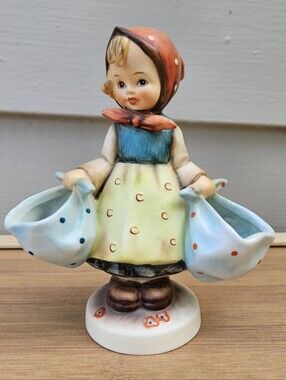 Mothers Darling Hummel 1984